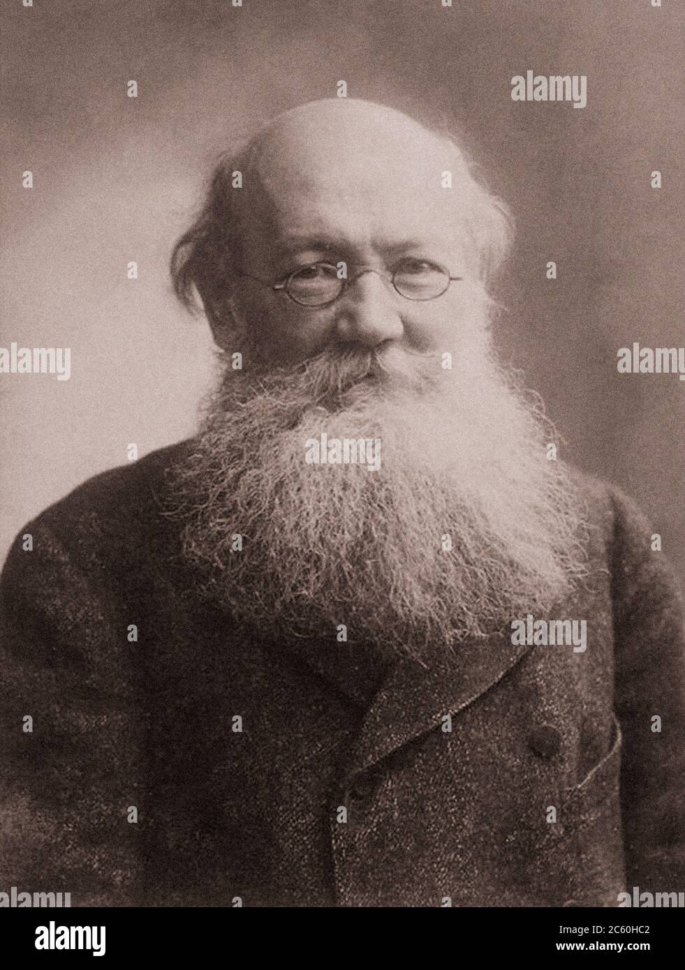 Pyotr Alexeyevich Kropotkin (1842 – 1921) était un activiste, écrivain, révolutionnaire, scientifique, économiste, sociologue, historien, essayiste, resea Banque D'Images