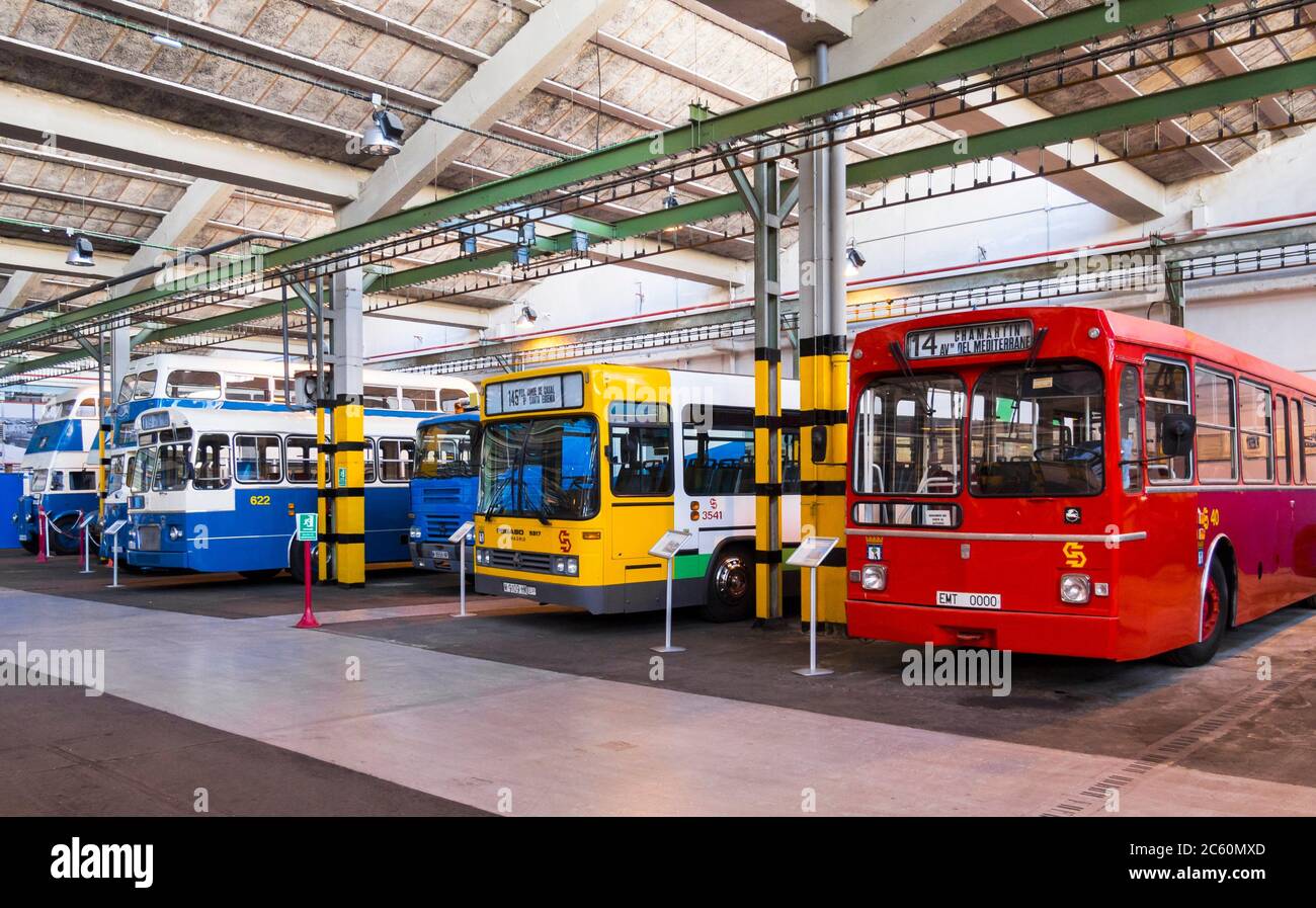 Autobuses Antiguos. Musée de la EMT. Madrid. Espagne. Banque D'Images