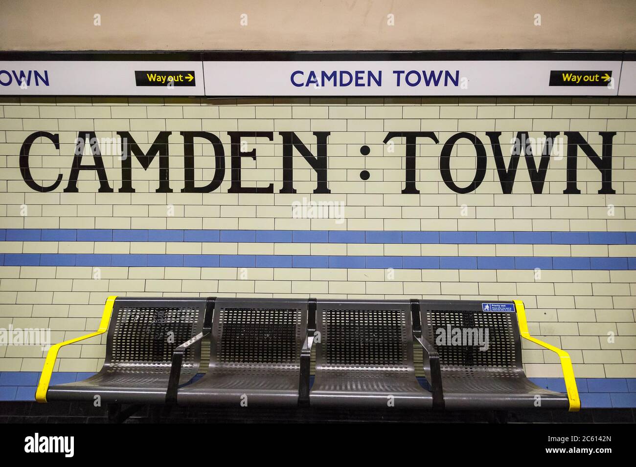 Londres, Royaume-Uni - 11 mars 2020 - Station de métro Camden Town Banque D'Images
