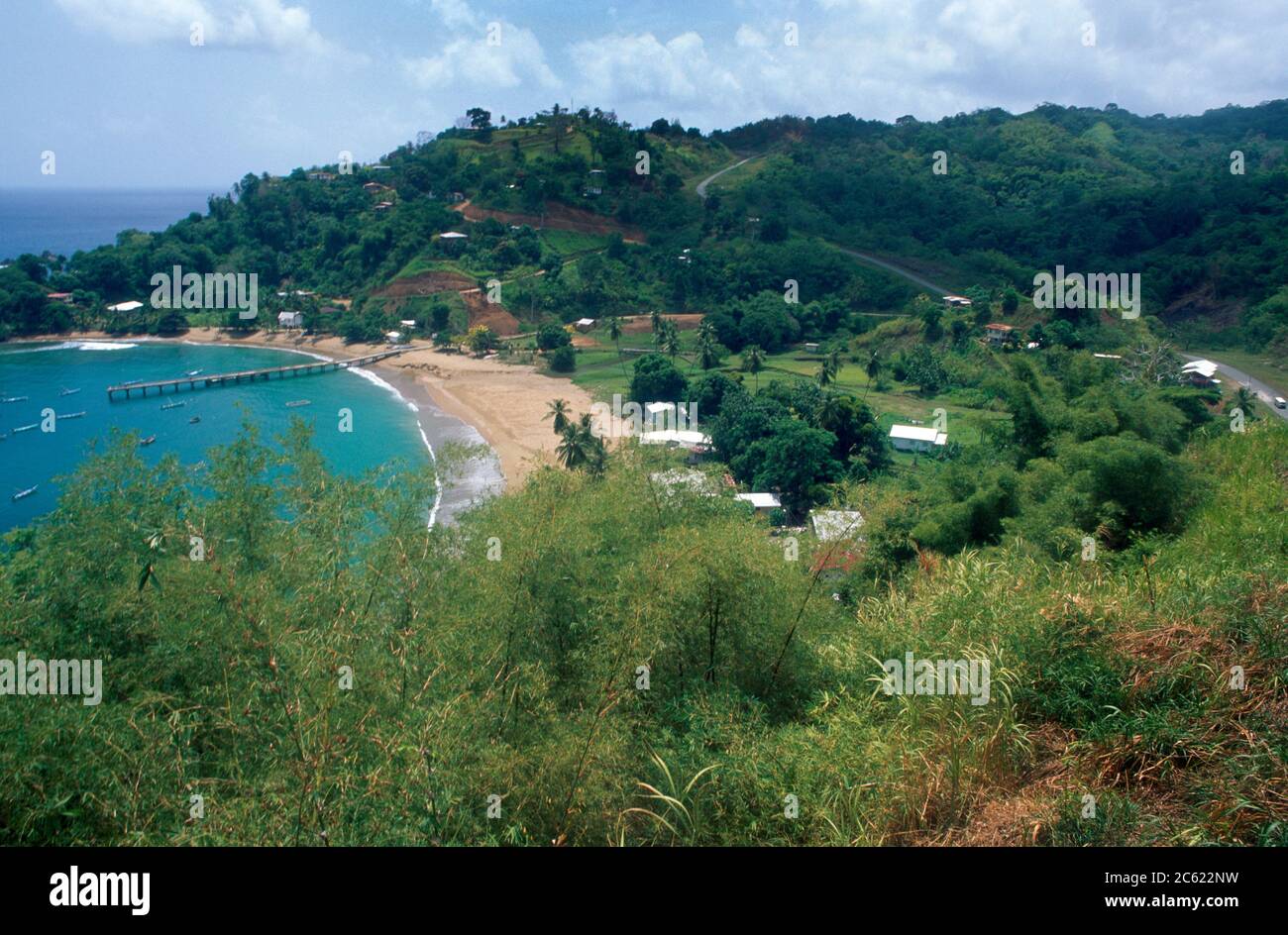 Castara Tobago littoral Maisons et baie Banque D'Images