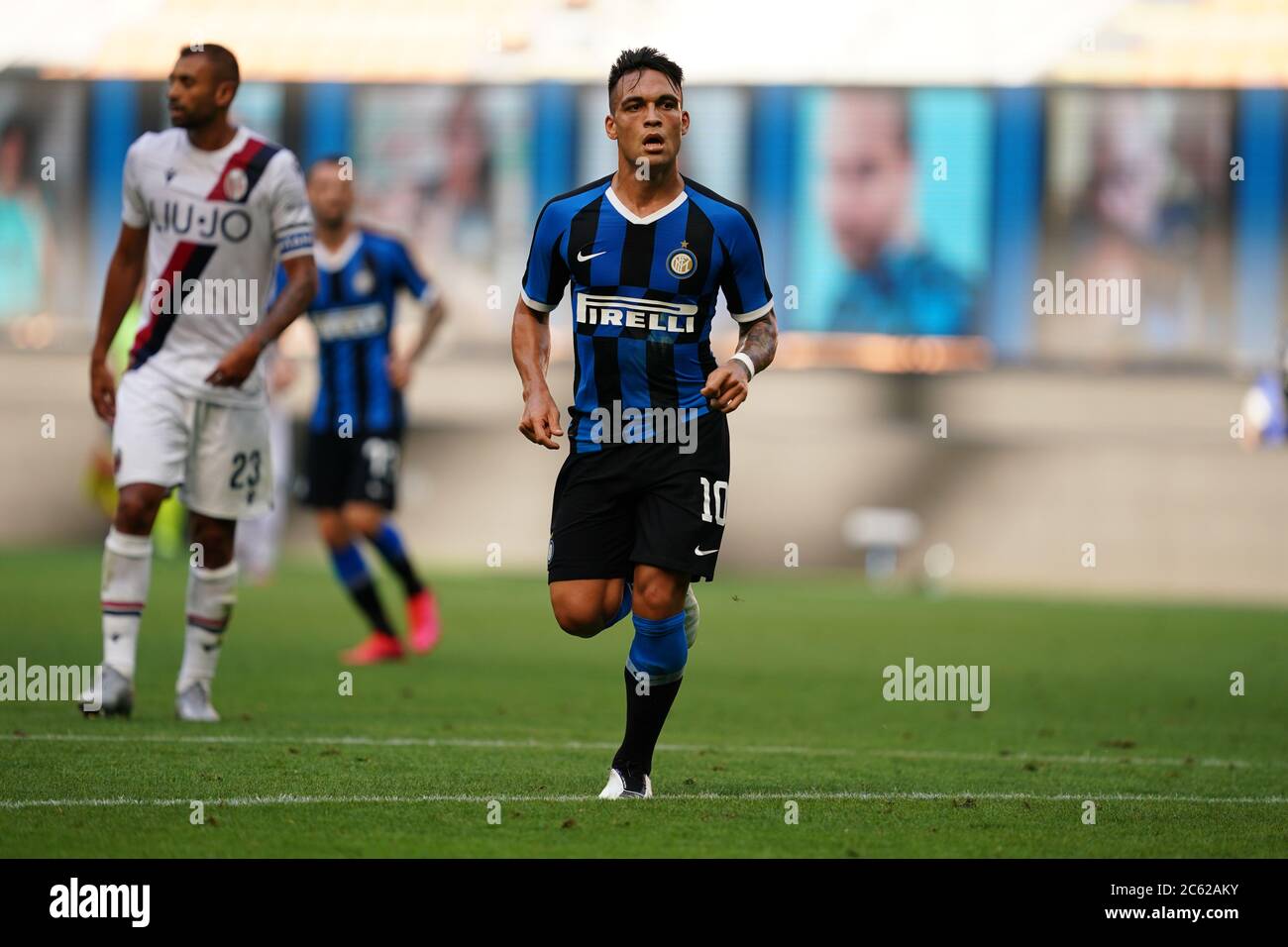 Milan, Italie. 05e juillet 2020. Série de football italien A. Lautaro Martinez du FC Internazionale pendant la série UN match entre le FC Internazionale et le Calcio de Bologne. Banque D'Images