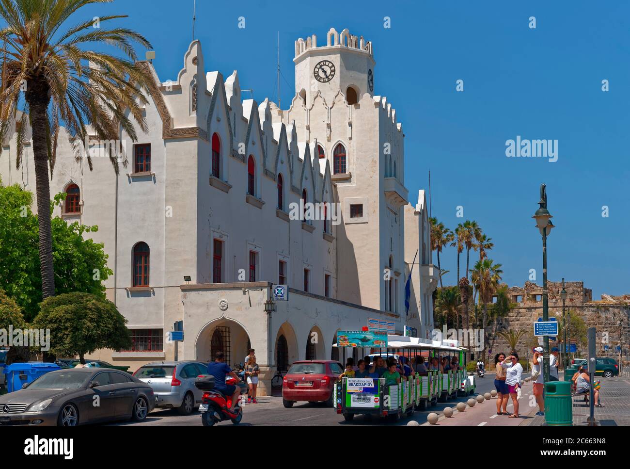 Dodécanèse, château de la vieille ville et poste de police, île de Kos, Grèce, Europe Banque D'Images