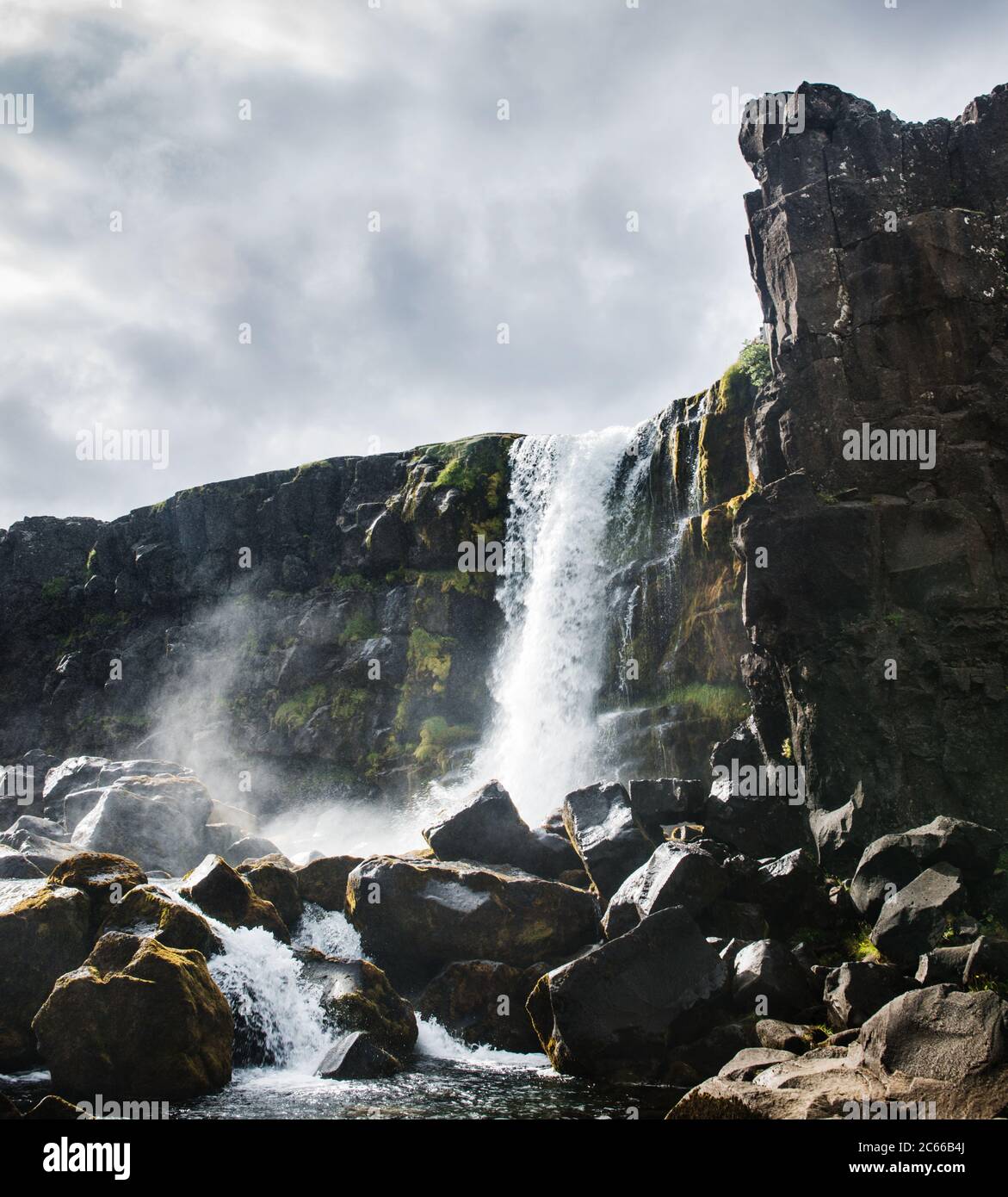 Cascade d'Öxarárfoss ou chute d'Oxararfoss au parc national de Thingvellir dans le cercle d'or, islande, Scandinavie, Europe Banque D'Images