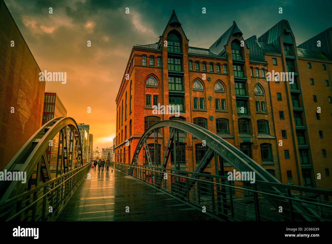 Allemagne, Hambourg, Speicherstadt (quartier des entrepôts), HafenCity, passerelle Banque D'Images