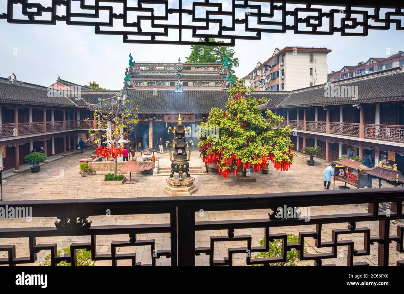 La Chine, Shanghai, Zhujiajiaozhen, Temple Banque D'Images