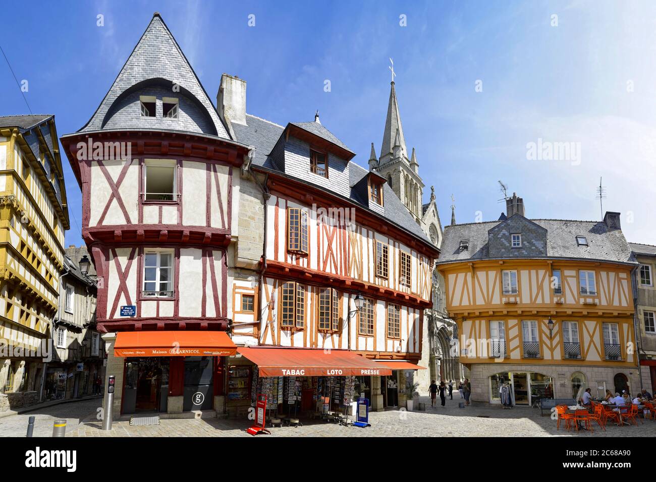 Maisons à colombages dans la ville médiévale de Morbihan, vannes, Bretagne, France Banque D'Images Maisons à colombages dans la ville médiévale de Morbihan, vannes, Bretagne, France Banque D'Images
