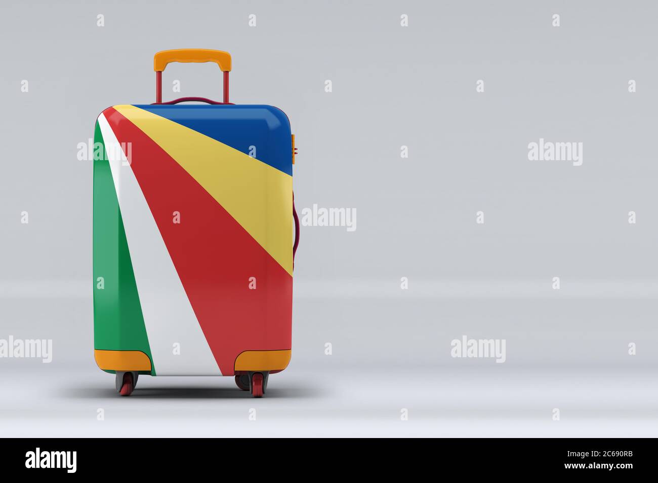 Drapeau national des Seychelles sur une valise élégante sur fond de couleur. Espace pour le texte. Concept de voyage et de tourisme international. Rendu 3D. Banque D'Images