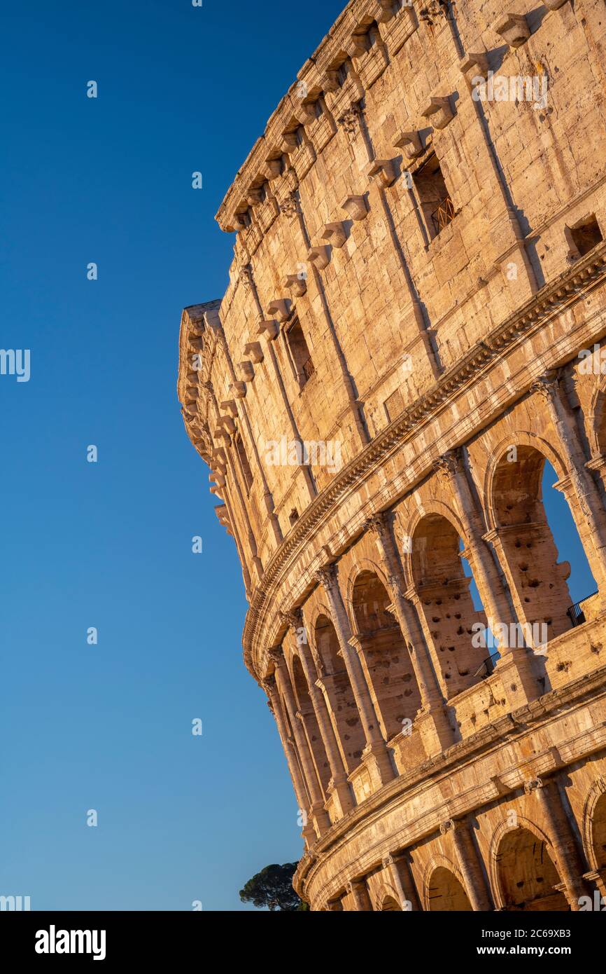 L'Italie, Lazio, Rome, Colosseum Banque D'Images