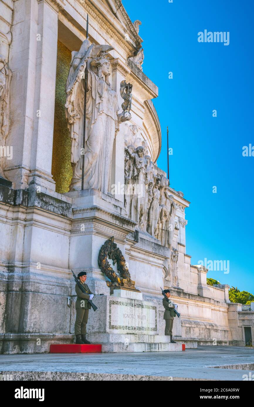 Italie, Latium, Rome, Monument Vittorio Emanuele II, Altare della Patria, autel de la Patrie, tombe du Soldat inconnu, tombe del Milite Ignoto Banque D'Images