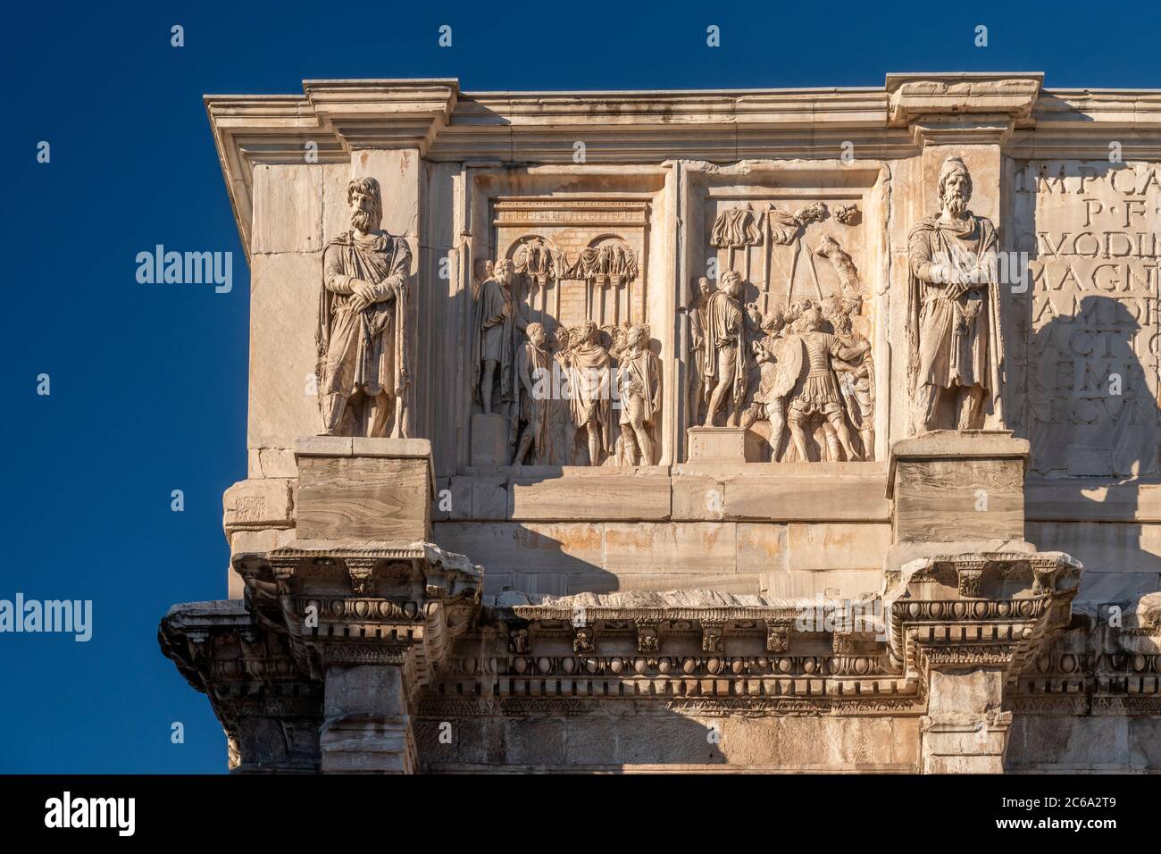 L'Italie, Lazio, Rome, l'Arc de Constantin Banque D'Images