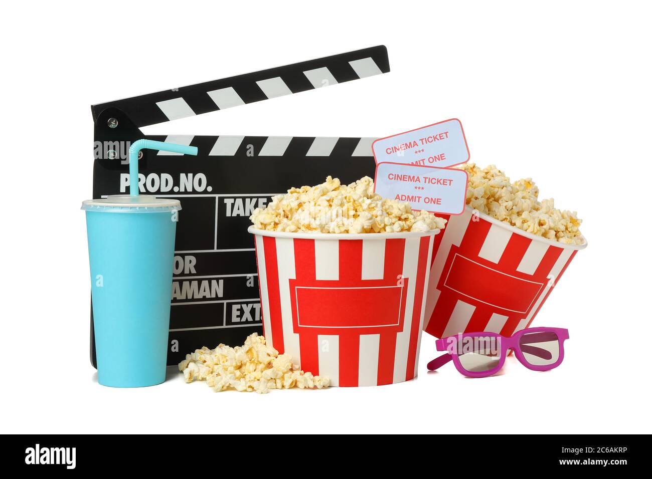 Clapperboard, seaux avec pop-corn, boisson et lunettes 3d isolées sur fond blanc Banque D'Images