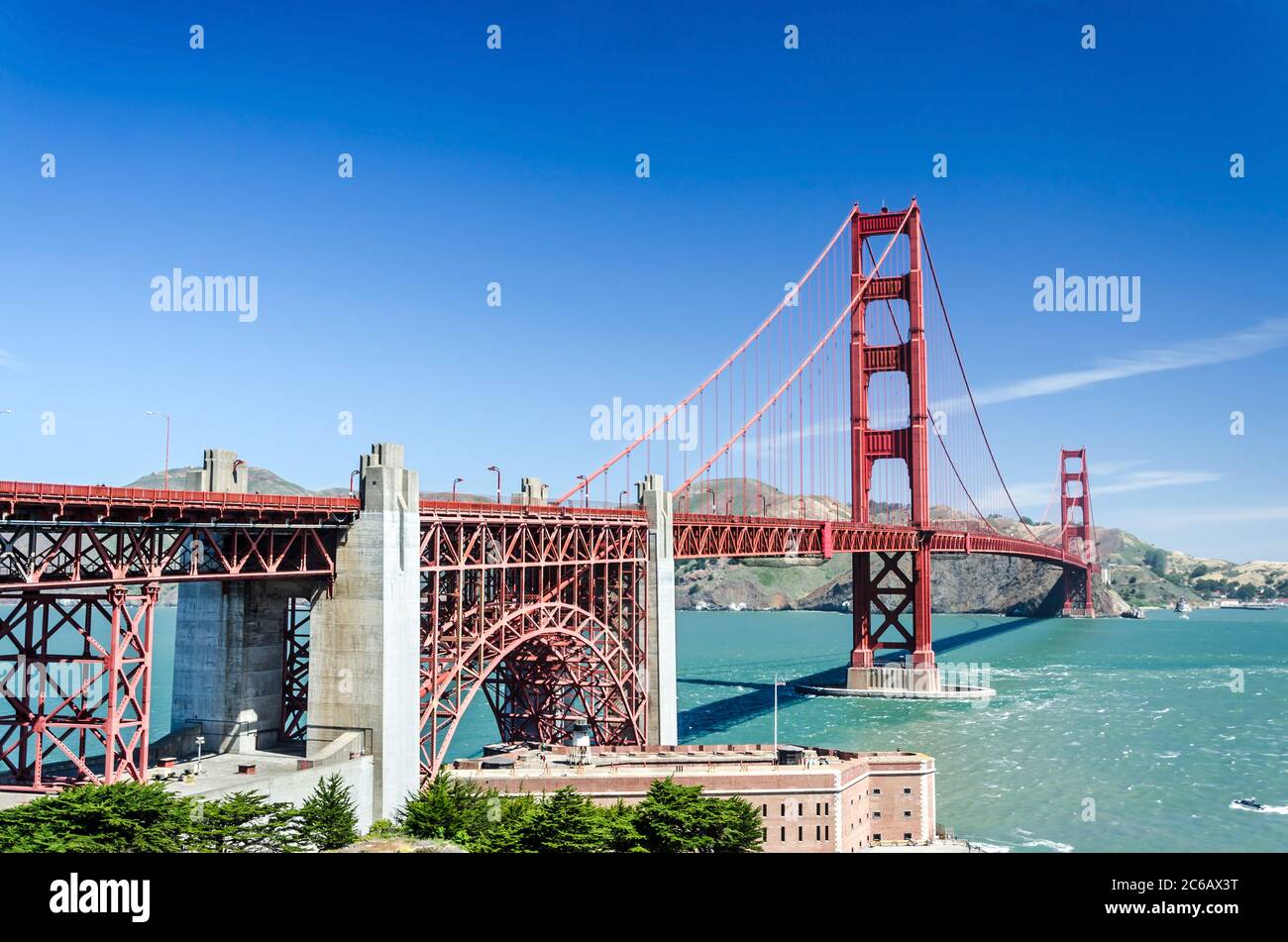 Vue imprenable sur le Golden Gate Bridge de San Francisco, Californie Banque D'Images
