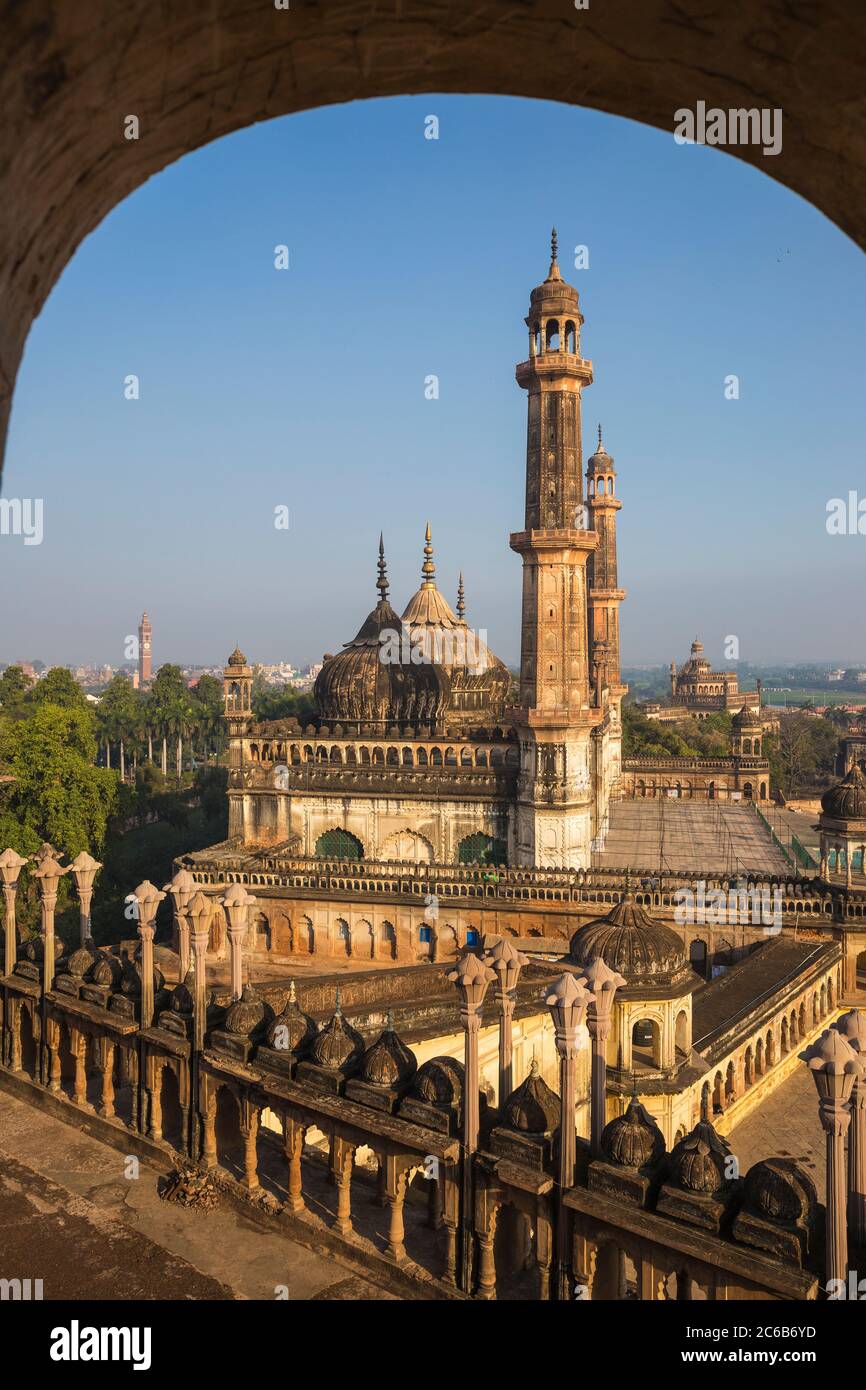 Mosquée Asifi au complexe Bara Imambara, Lucknow, Uttar Pradesh, Inde, Asie Banque D'Images