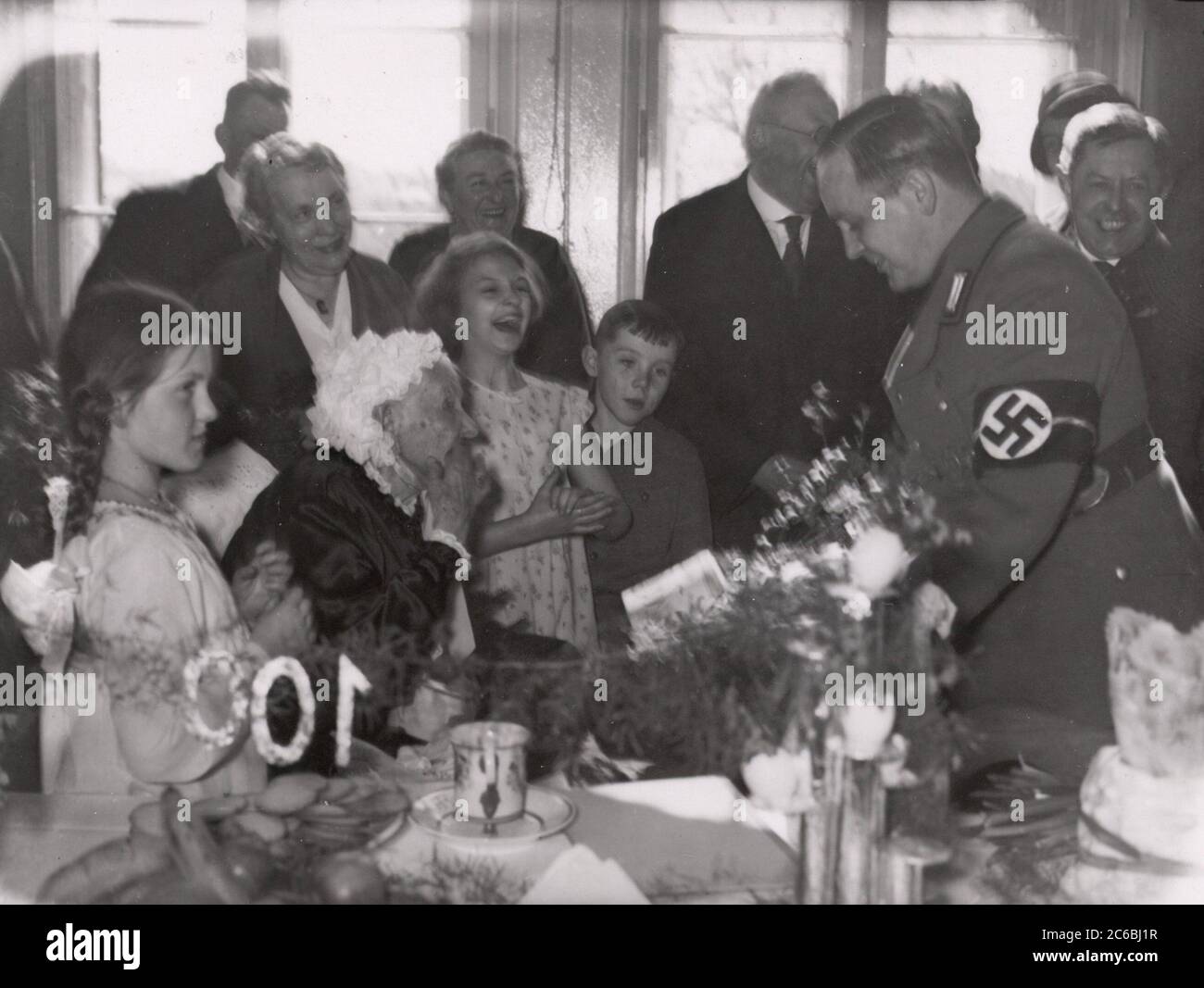 Portrait de groupe Heinrich Hoffmann photographies 1934 photographe officiel d'Adolf Hitler, et un politicien et éditeur nazi, qui était membre du cercle intime d'Hitler. Banque D'Images