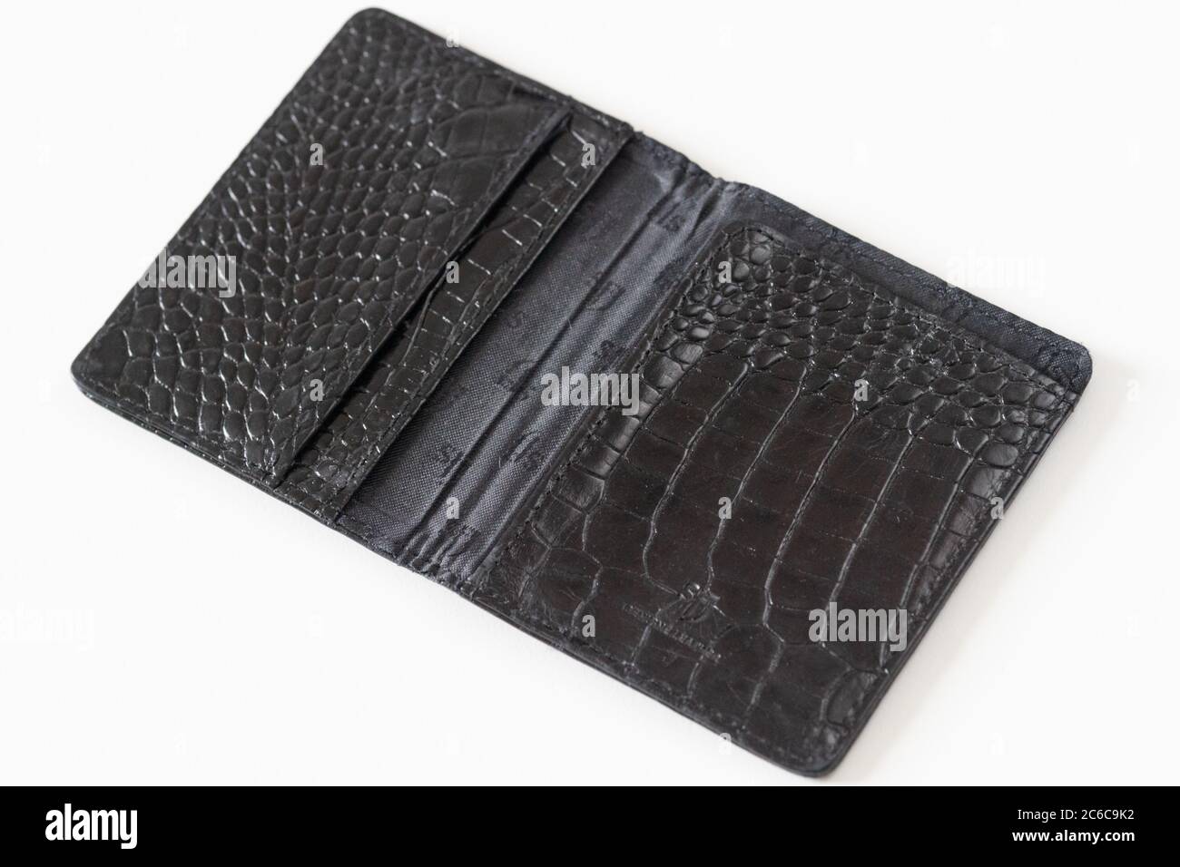 Portefeuille vide ou sac à main, portefeuille ouvert ou sac à main sans argent ou cartes, concept de dette, pauvres, pas d'argent, chômeurs, sans ressources, sans pot, aucun moyen de payer Banque D'Images Portefeuille vide ou sac à main, portefeuille ouvert ou sac à main sans argent ou cartes, concept de dette, pauvres, pas d'argent, chômeurs, sans ressources, sans pot, aucun moyen de payer Banque D'Images