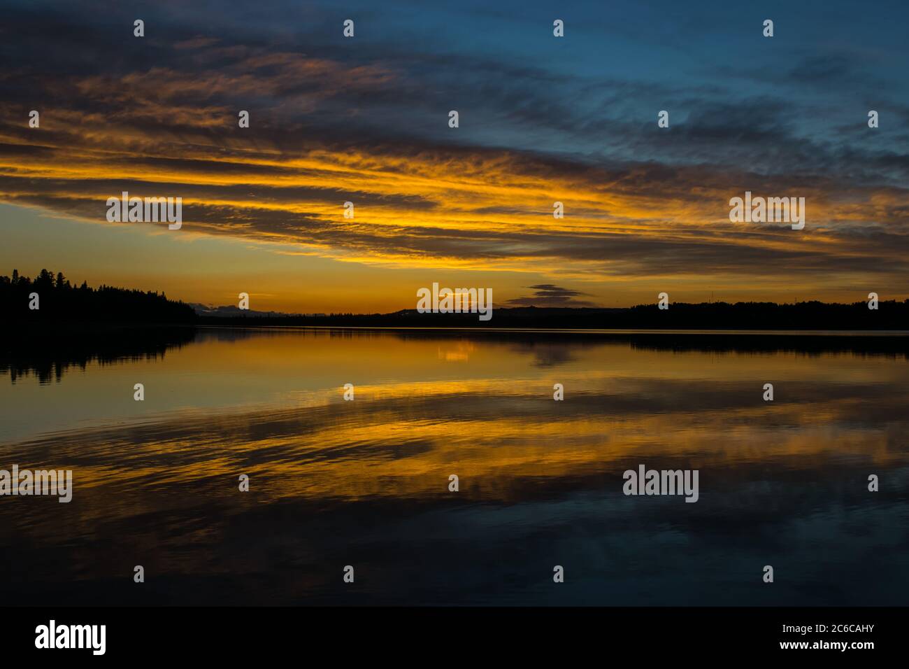 Coucher du soleil dans l'Alberta Banque D'Images