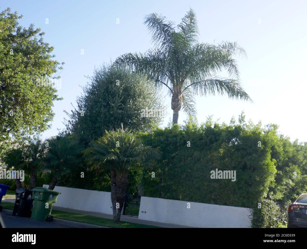 West Hollywood, Californie, États-Unis 8 juillet 2020 UNE vue générale de l'atmosphère de l'ancienne maison de Charlie Chaplin, 735 N. Laurel Avenue, le 8 juillet 1995 à West Hollywood, Californie, États-Unis. Photo par Barry King/Alay stock photo Banque D'Images