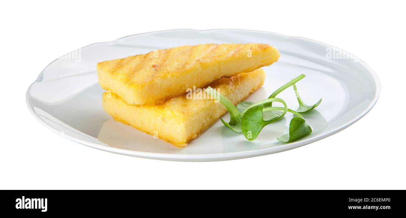 Amidon de maïs frit sur une assiette blanche Banque D'Images
