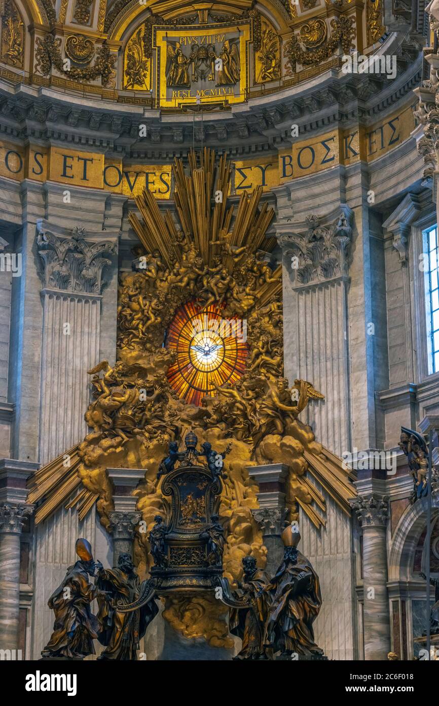 L'Italie, Lazio, Rome, le Vatican, la Basilique St Pierre Banque D'Images