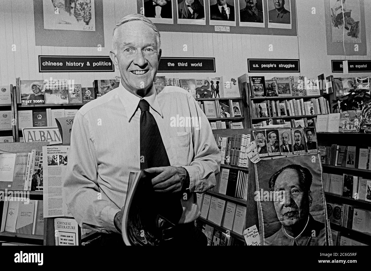Henry Noyes fondateur de China Books à San Francisco, Californie, mars 1978 Banque D'Images