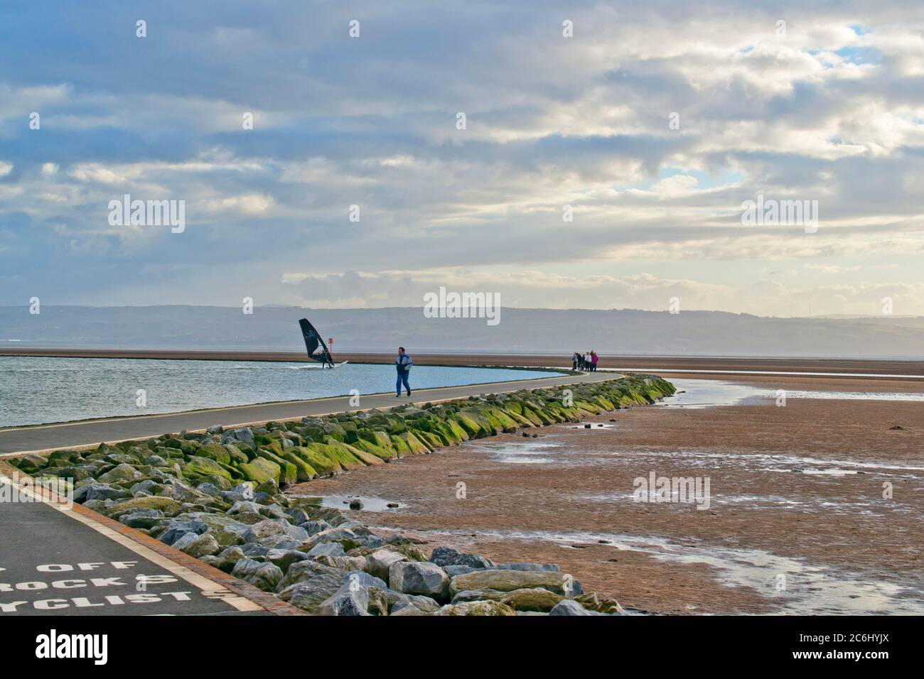 Planche à voile, West Kirby, Wirral, Angleterre, royaume-uni Banque D'Images