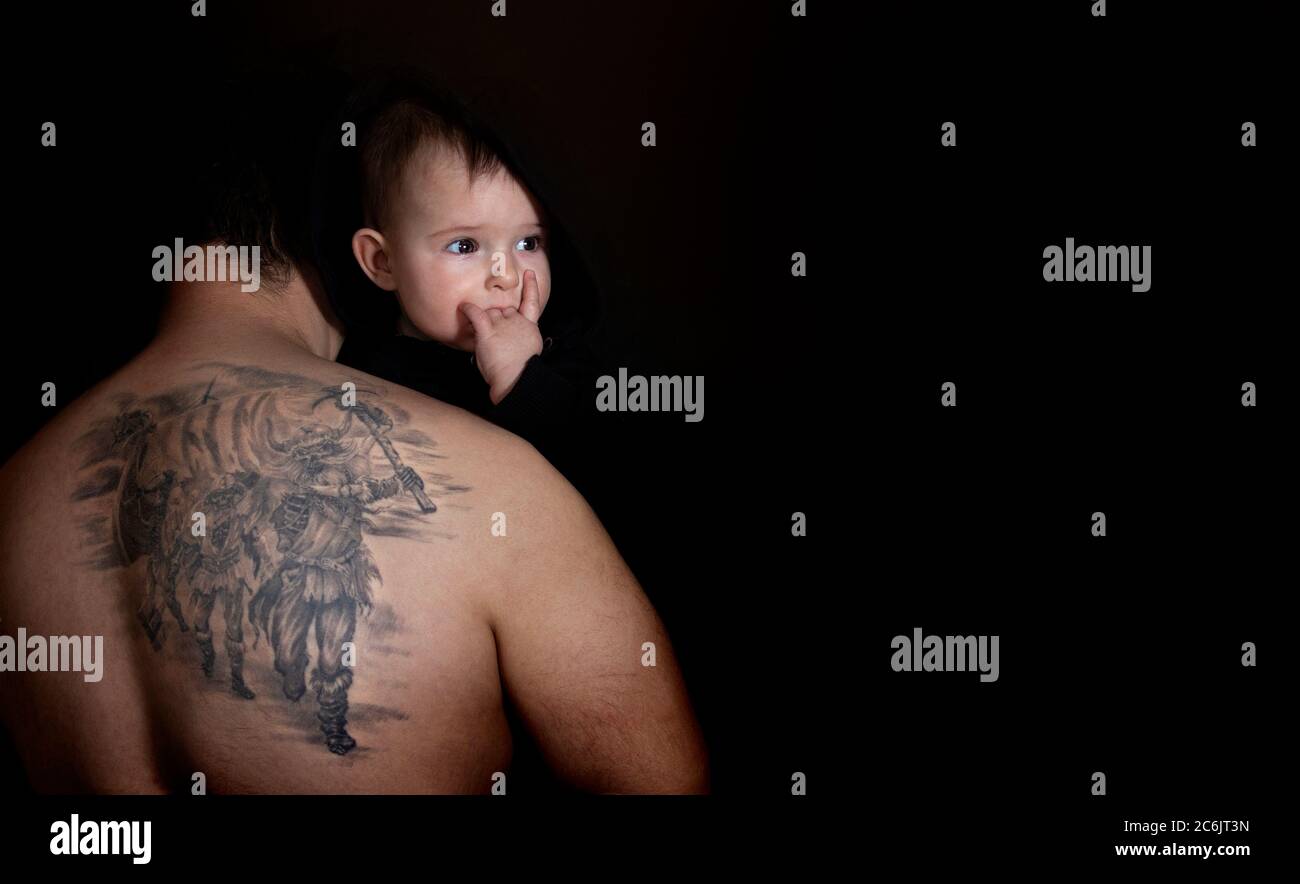 Papa Tatoue Banque D Image Et Photos Alamy