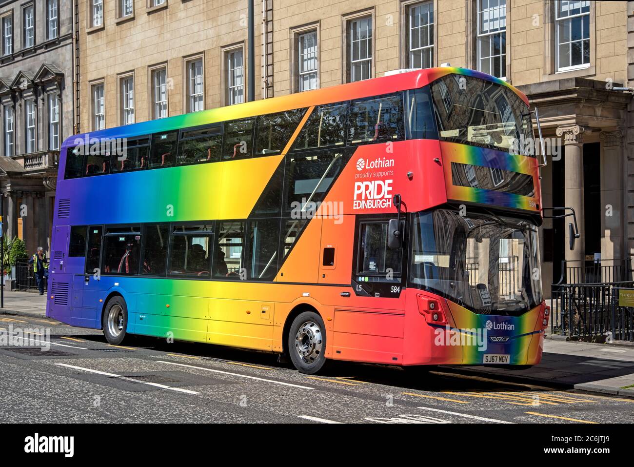 Lothian bus Edinburgh Pride à St Andrew Square, Édimbourg, Écosse, Royaume-Uni. Banque D'Images