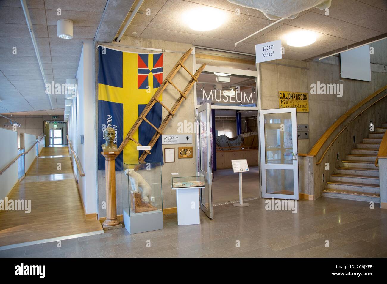 Gränna, Suède 20140726 Musée Grenna avec Andéexpédition Polarcenter. Le ballon Salomon August Andrée, qui est mort en tentant de rejoindre le pôle Nord par ballon, est né à Gränna. Le Musée Grenna accueille une exposition de l'expédition ainsi qu'une collection complète d'objets et de photos connexes. Photo Jeppe Gustafsson Banque D'Images