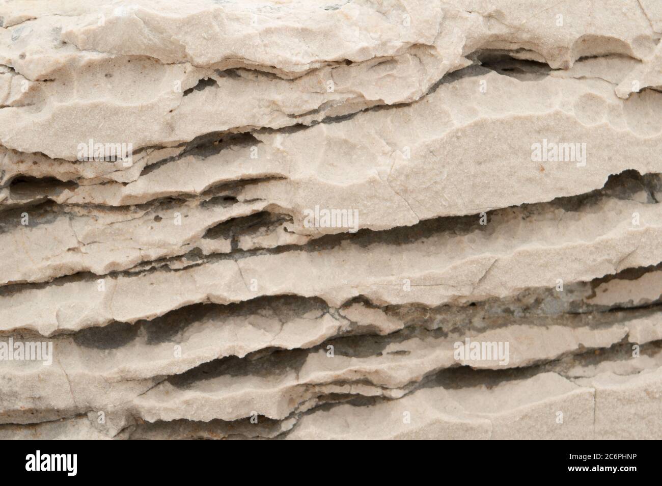 Formation de pierre blanche sur la rive de la mer Adriatique Banque D'Images