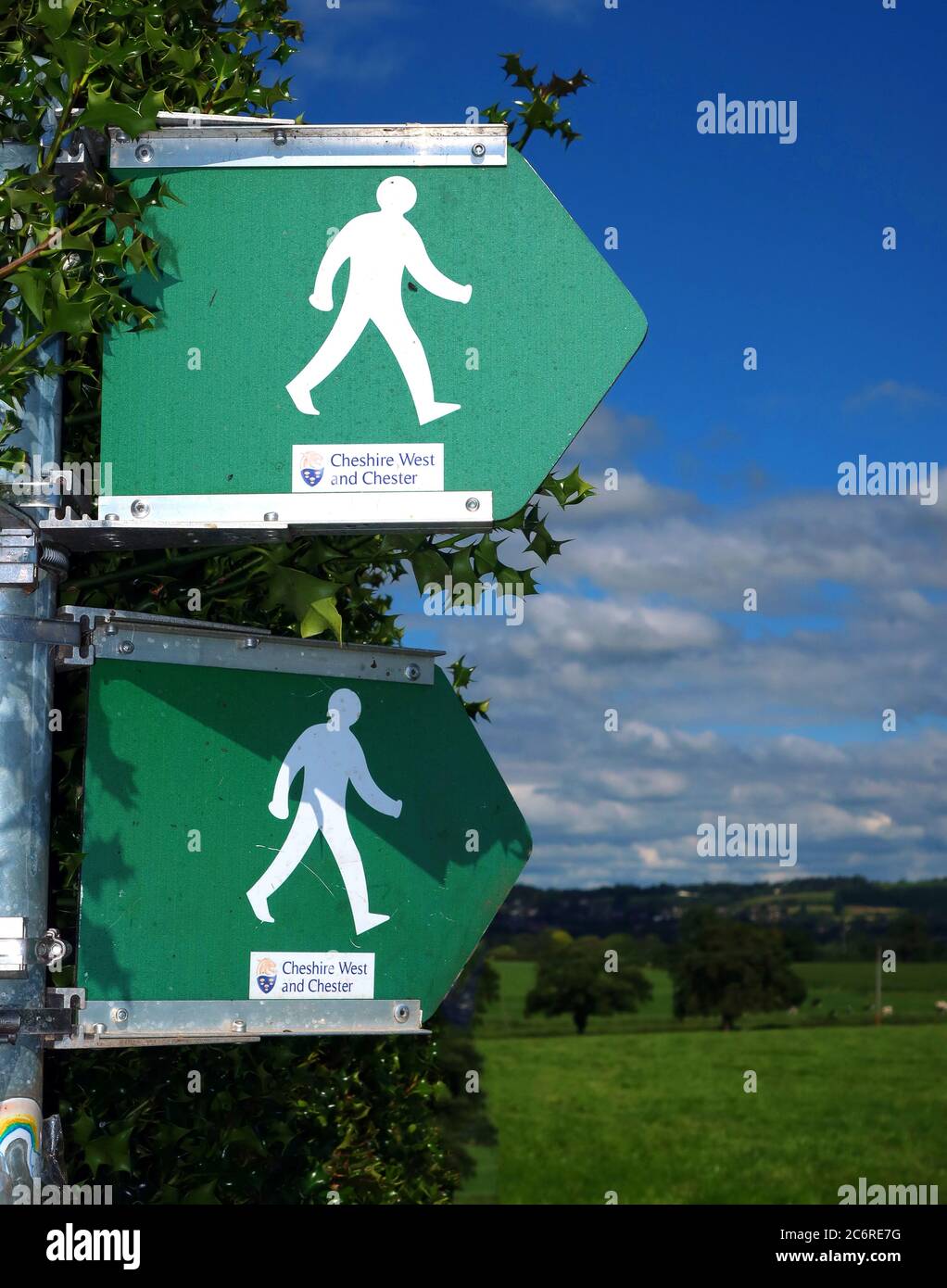 Cheshire West et Chester, CWAC, panneaux de sentier public, Cheshire Countryside, Right of Way, Angleterre, Royaume-Uni, loisirs et la culture Banque D'Images