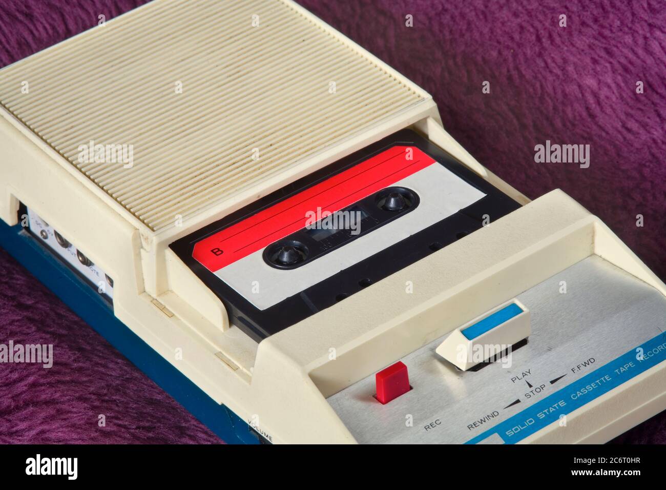 Magnétophone à cassettes Banque de photographies et d'images à haute  résolution - Alamy