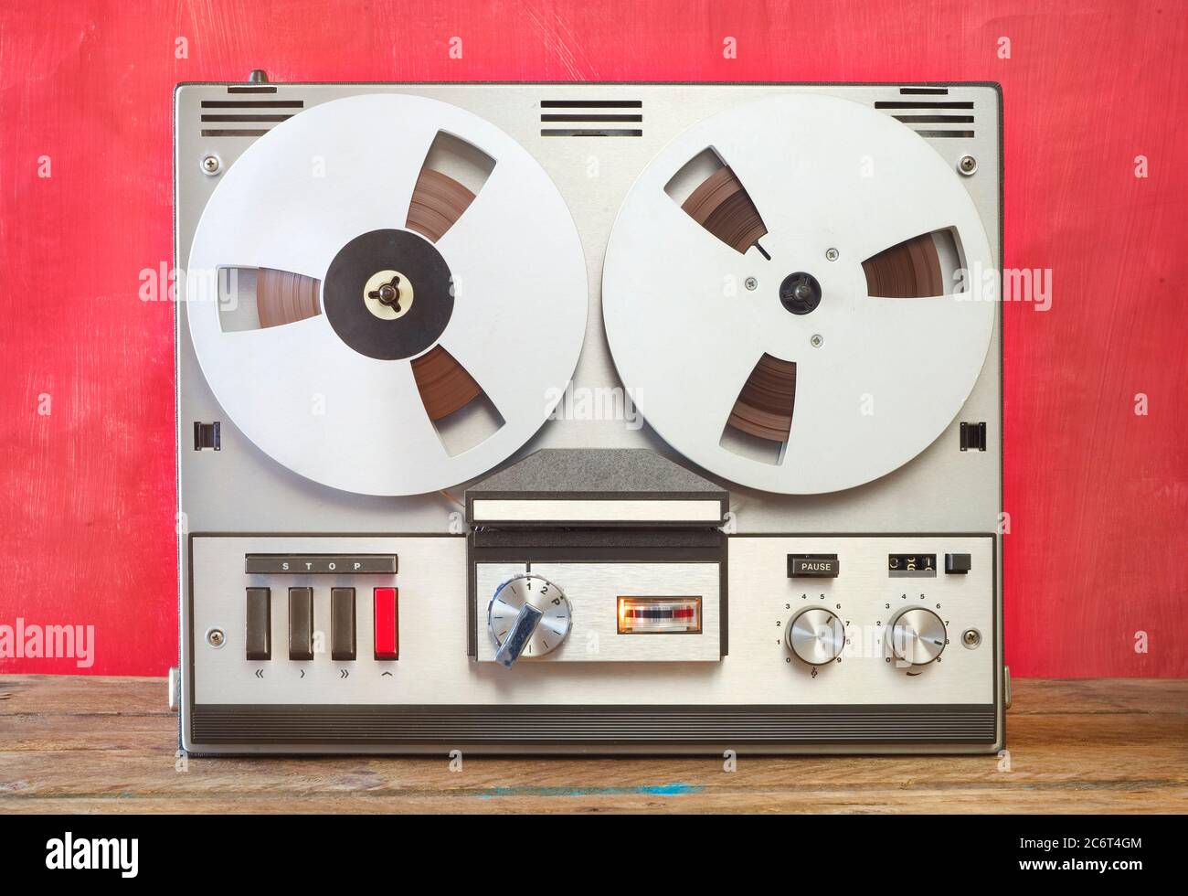 En images. À la découverte du Studio Vintage Recording à Thonon, pour
