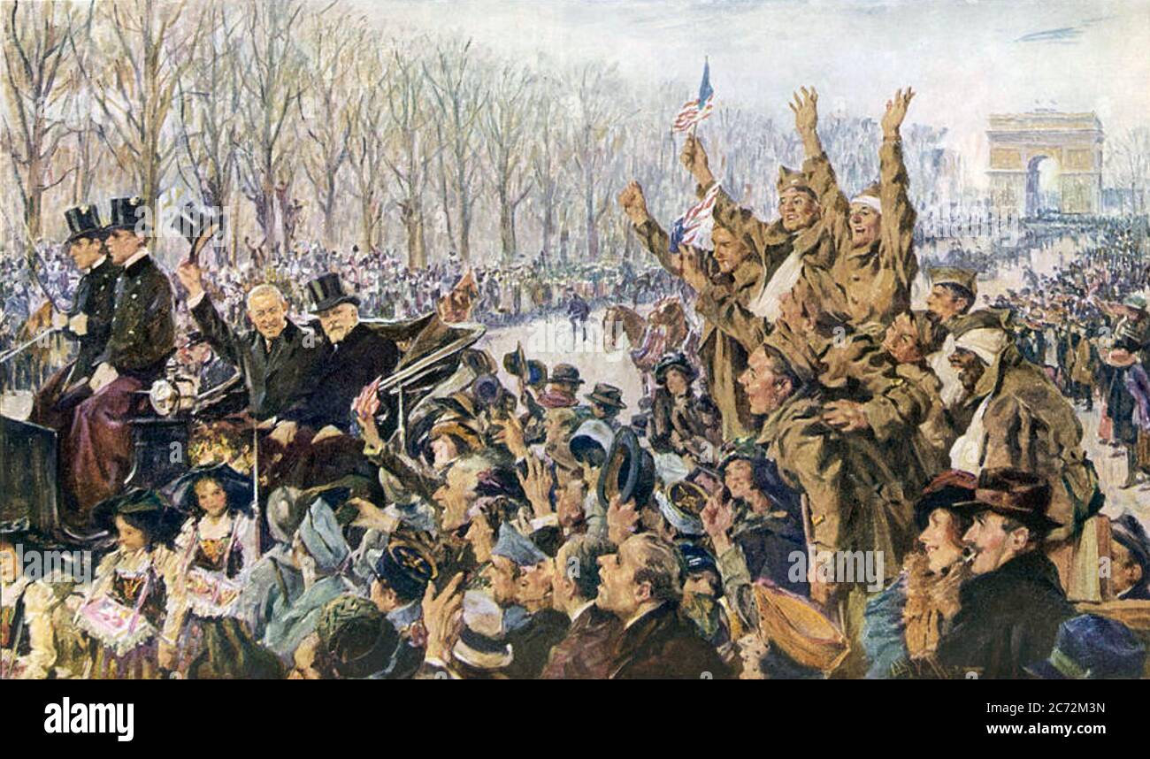 LE PRÉSIDENT WOODROW WILSON arrive à Paris en 1919 pour la Conférence de paix et est accueilli par les soldats américains à droite Banque D'Images LE PRÉSIDENT WOODROW WILSON arrive à Paris en 1919 pour la Conférence de paix et est accueilli par les soldats américains à droite Banque D'Images