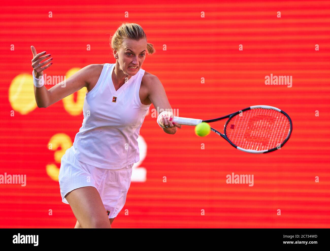 Berlin, Allemagne. 13 juillet 2020. Petra KVITOVA (CZE) dans son match contre Andrea PETKOVIC (GER) au tournoi de tennis Bett1 ACES sur gazon à Berlin , 13 juillet 2020. © Peter Schatz / Alamy Live News crédit: Peter Schatz/Alamy Live News Banque D'Images