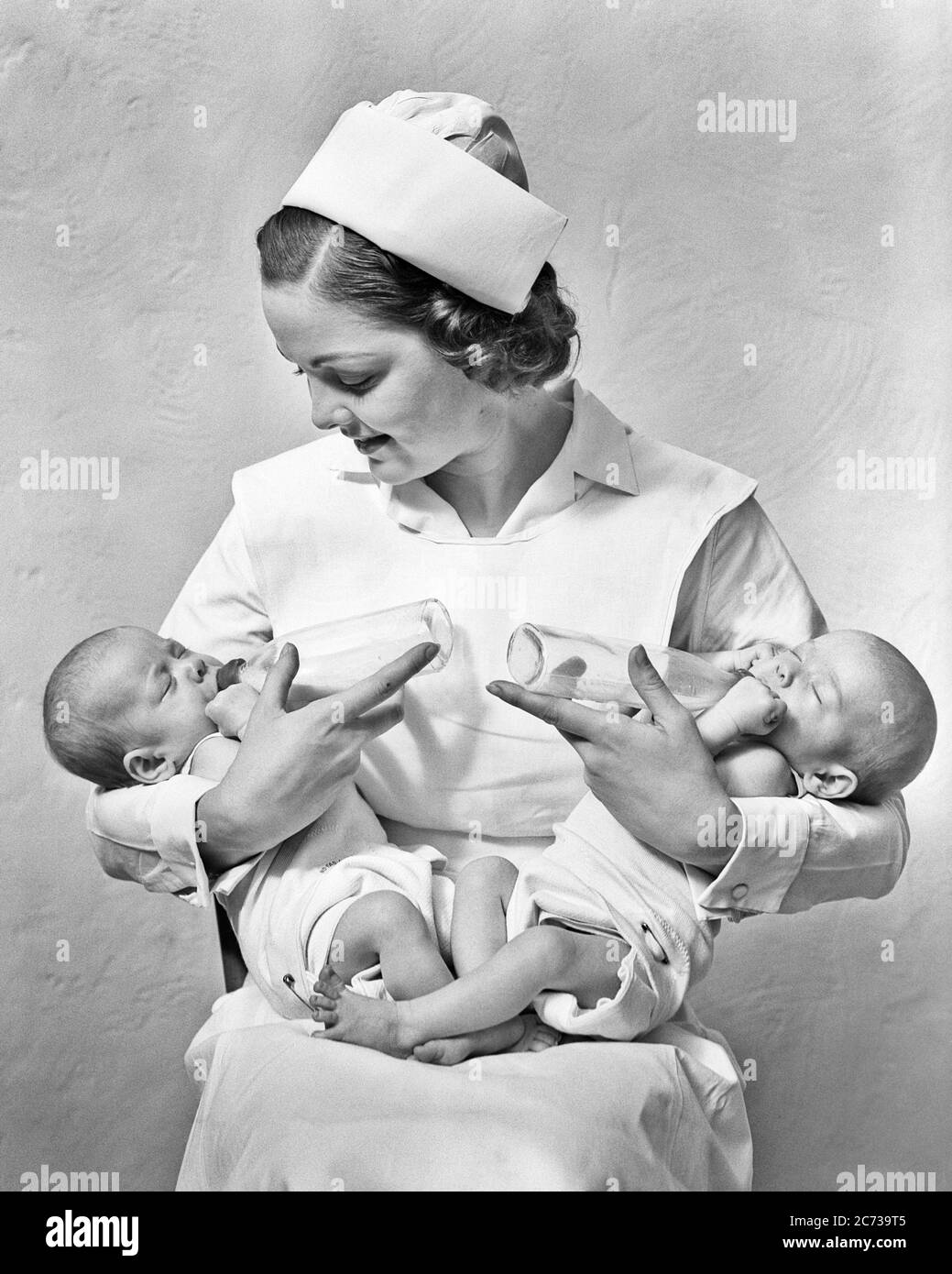 Soeurs Jumelles Banque D Images Noir Et Blanc Alamy