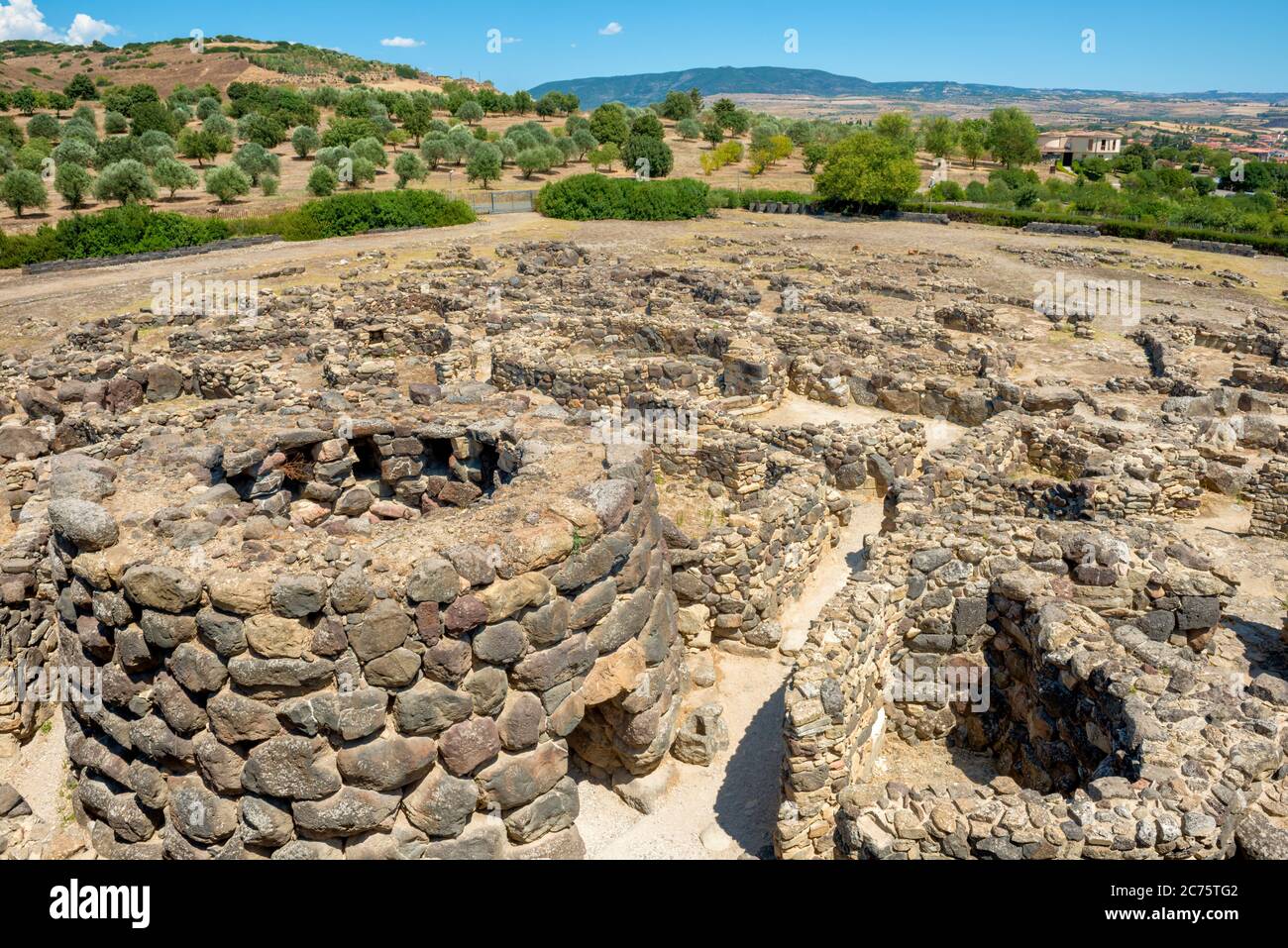 Ruines de la ville antique. Culture Nuraghe, Sardaigne, Italie Banque D'Images