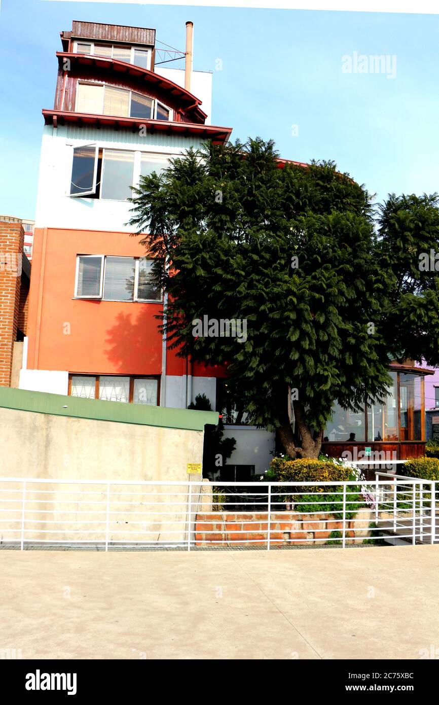 06/30/2014; Valparaiso, Chili. La Casa Museo la Sebastiana. La maison musée de pablo Neruda Banque D'Images