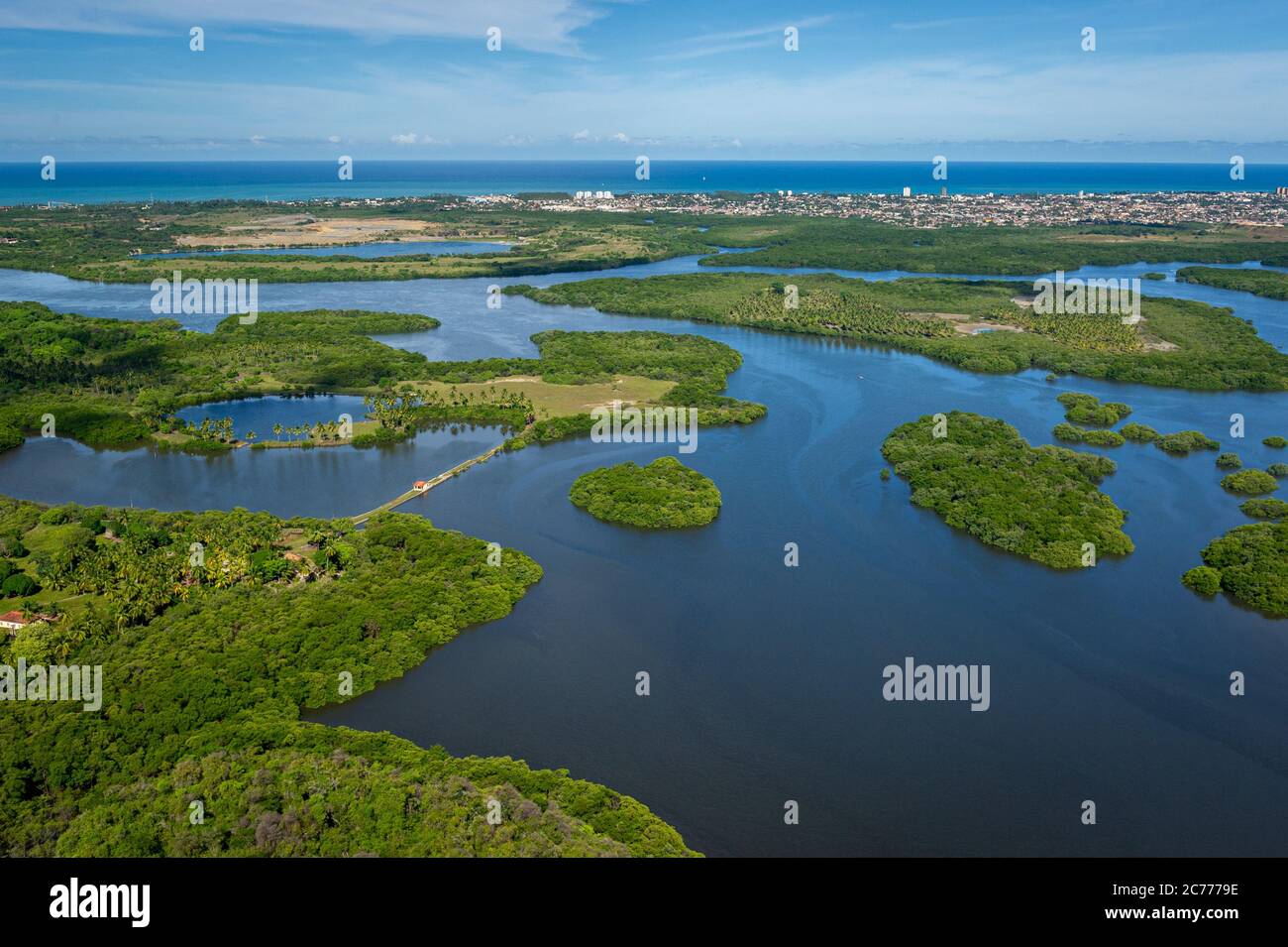 Canal de Santa Cruz, au sud de l'île d'Itamaraca, près de Recife, Pernambuco, Brazi. Banque D'Images