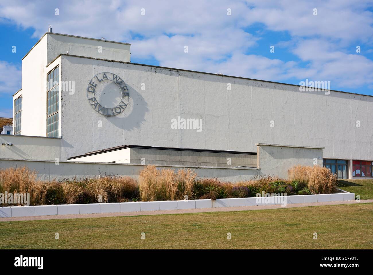 L'extérieur du pavillon de la Warr à Bexhill-on-Sea, dans l'est du Sussex, sur la côte sud Banque D'Images