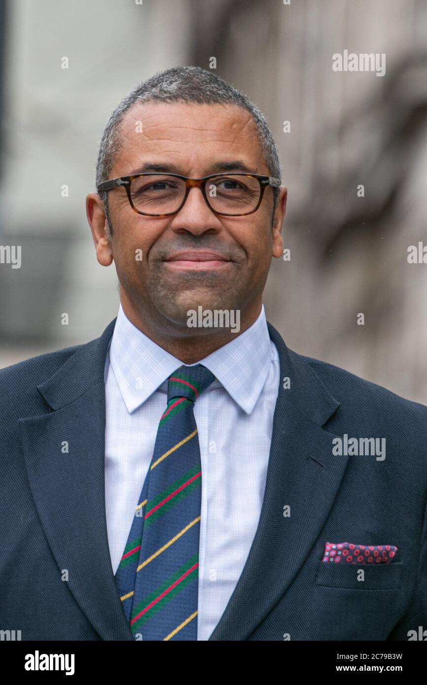 WESTMINSTER LONDRES, ROYAUME-UNI. 15 juillet 2020. James habilement, député conservateur de Braintree qui ne porte pas de couverture vu arriver au Parlement. Crédit : amer ghazzal/Alay Live News Banque D'Images