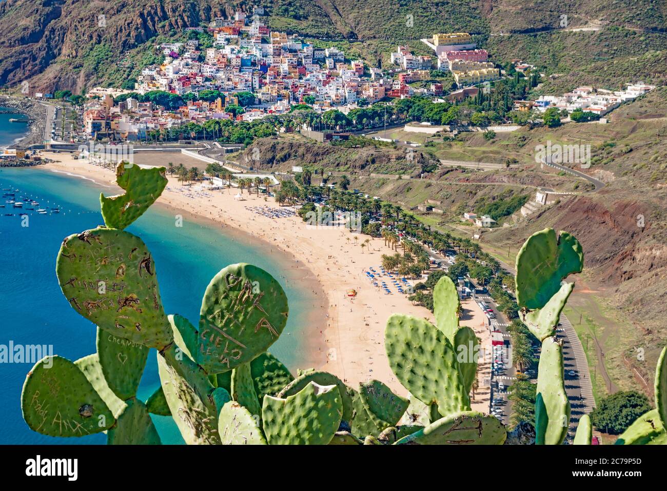 Vue sur la plage de Las Teresitas à Tenerife Banque D'Images