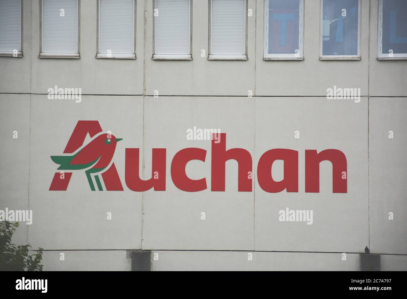 Store auchan supermarché france Banque de photographies et d’images à ...