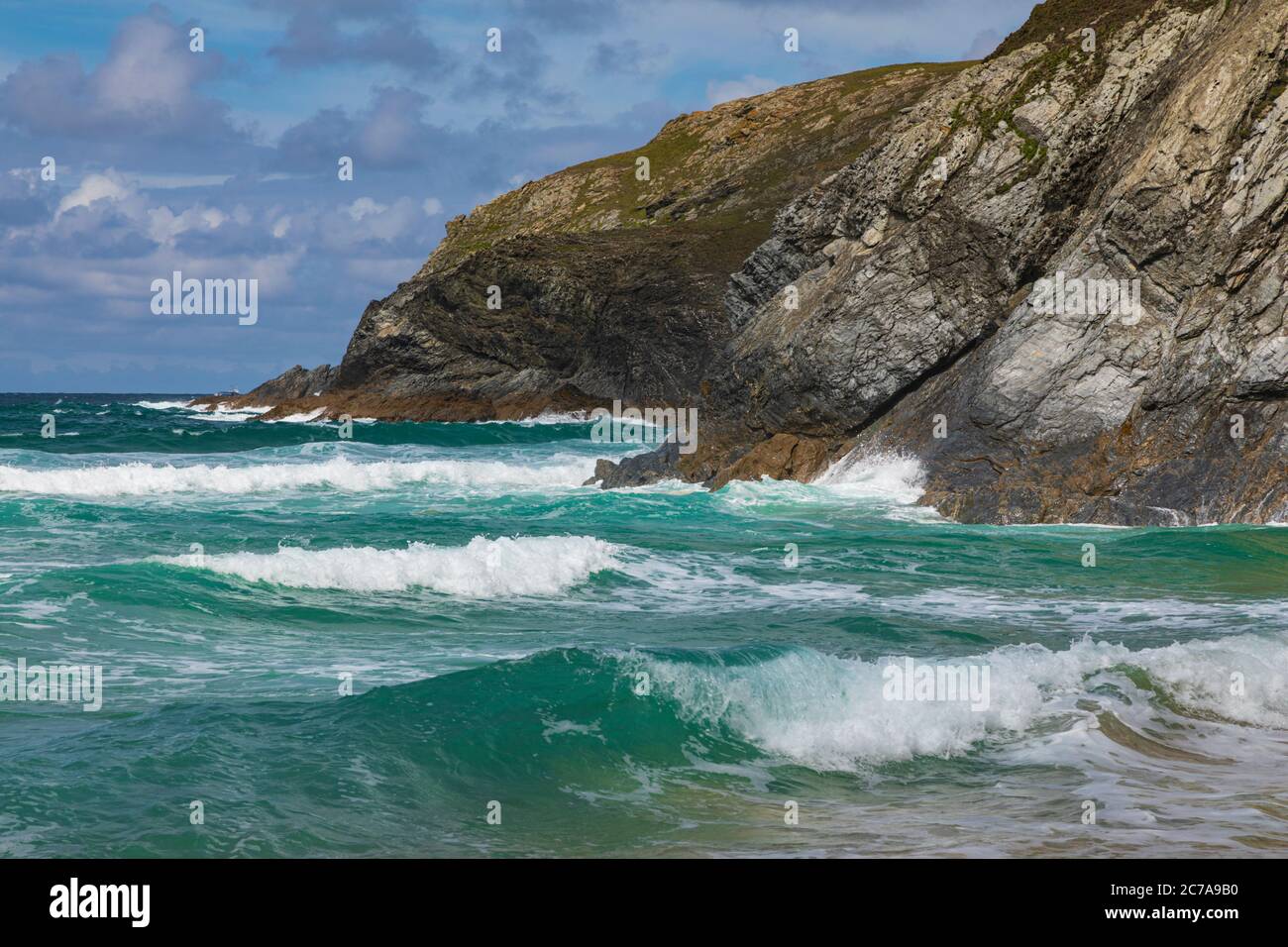 Déferle de la baie de Holywell Banque D'Images