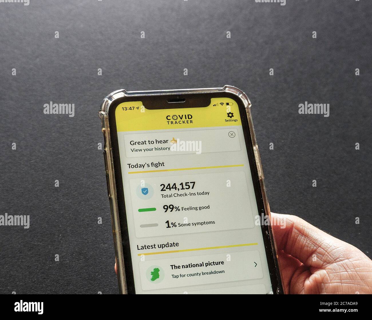 La nouvelle application Covid Tracing lancée par le Health Service Executive en République d'Irlande. Plus d'un million de personnes ont téléchargé l'application. Banque D'Images