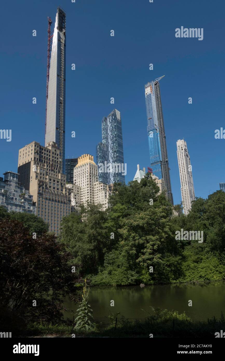 Central Park avec le New York City Midtown Skyline en arrière-plan, USA Banque D'Images