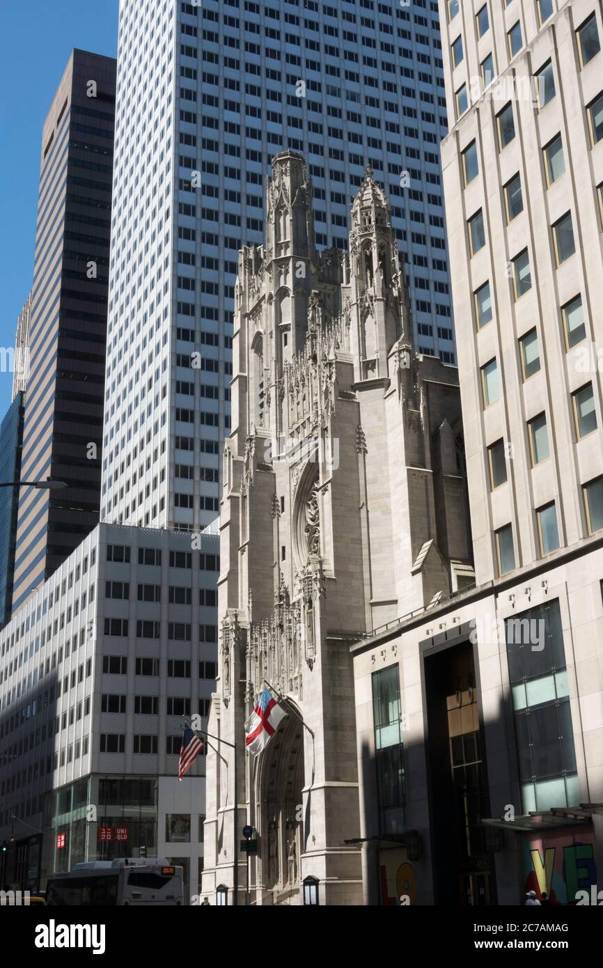 Architecture sur Fifth Avenue, New York, États-Unis Banque D'Images