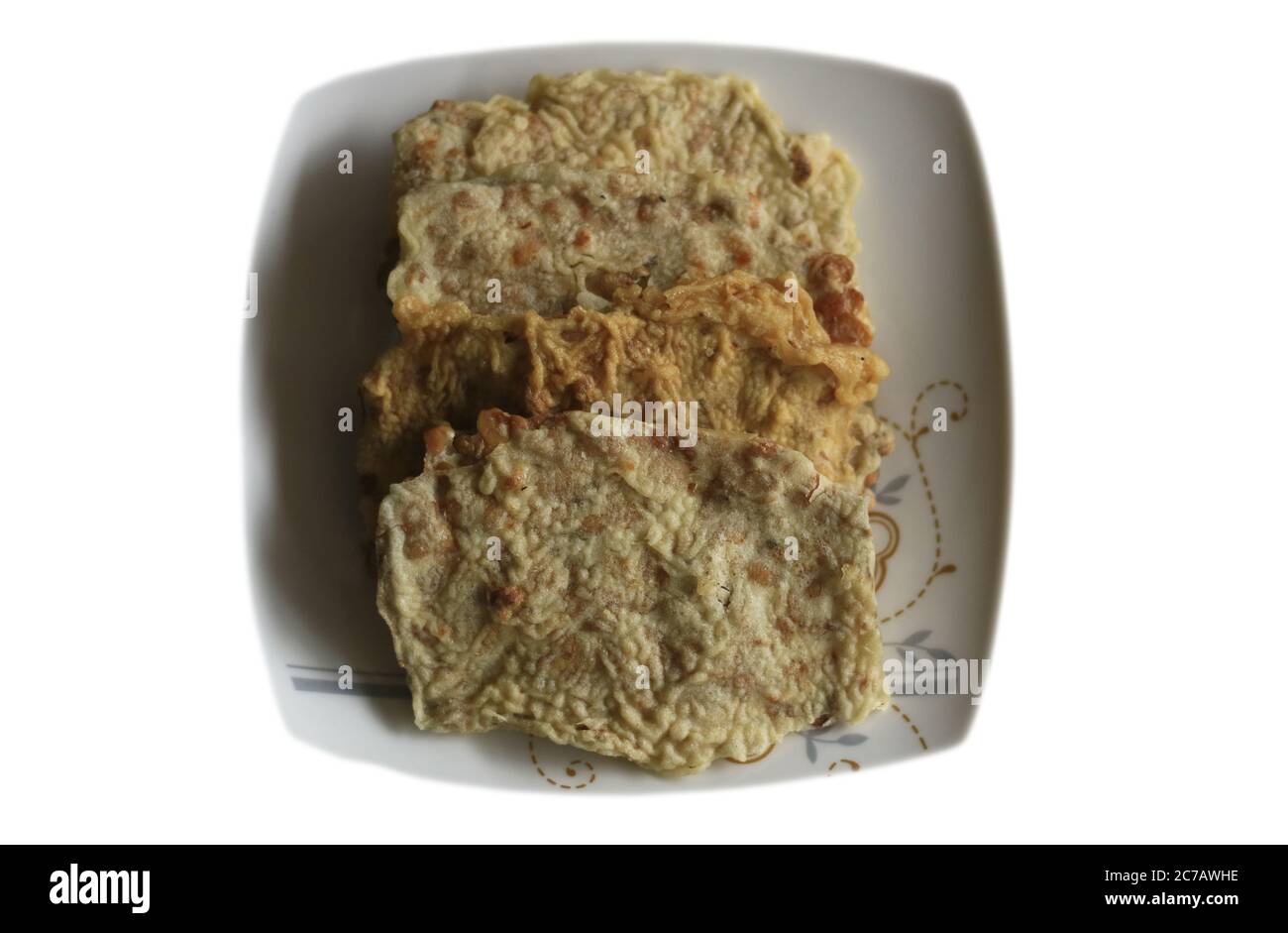 Keripik tempe ou tempeh traditionnel cips. En-cas indonésien populaire. Banque D'Images
