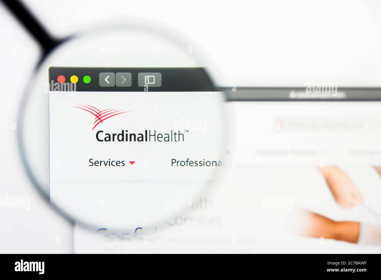 Los Angeles, Californie, Etats-Unis - 25 mars 2019 : éditorial illustratif de la page d'accueil du site web de Cardinal Health. Logo Cardinal Health visible sur l'écran Banque D'Images