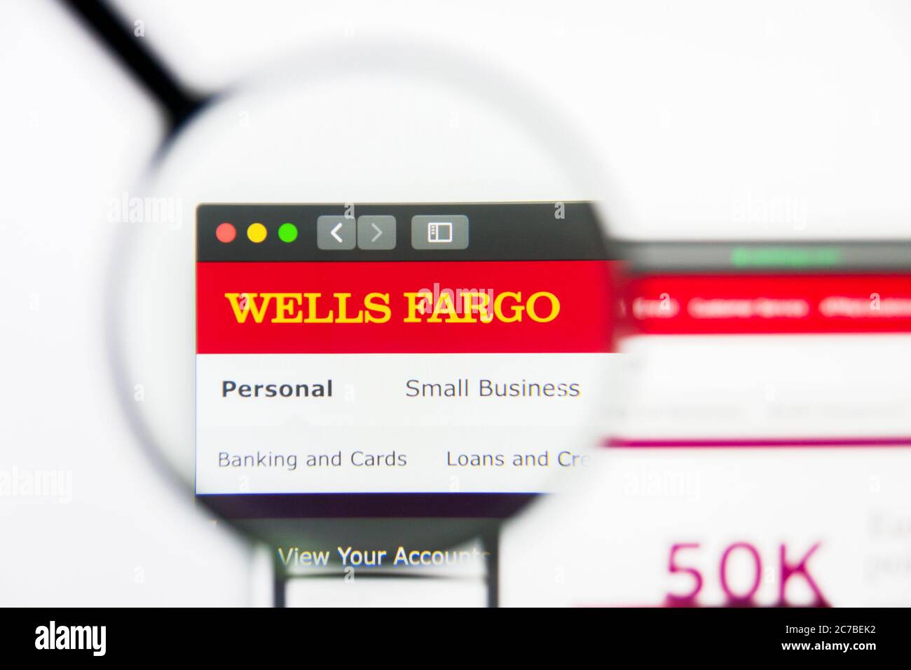 Los Angeles, Californie, Etats-Unis - 24 mars 2019 : éditorial illustratif de la page d'accueil du site de Wells Fargo. Logo Wells Fargo visible sur l'écran. Banque D'Images