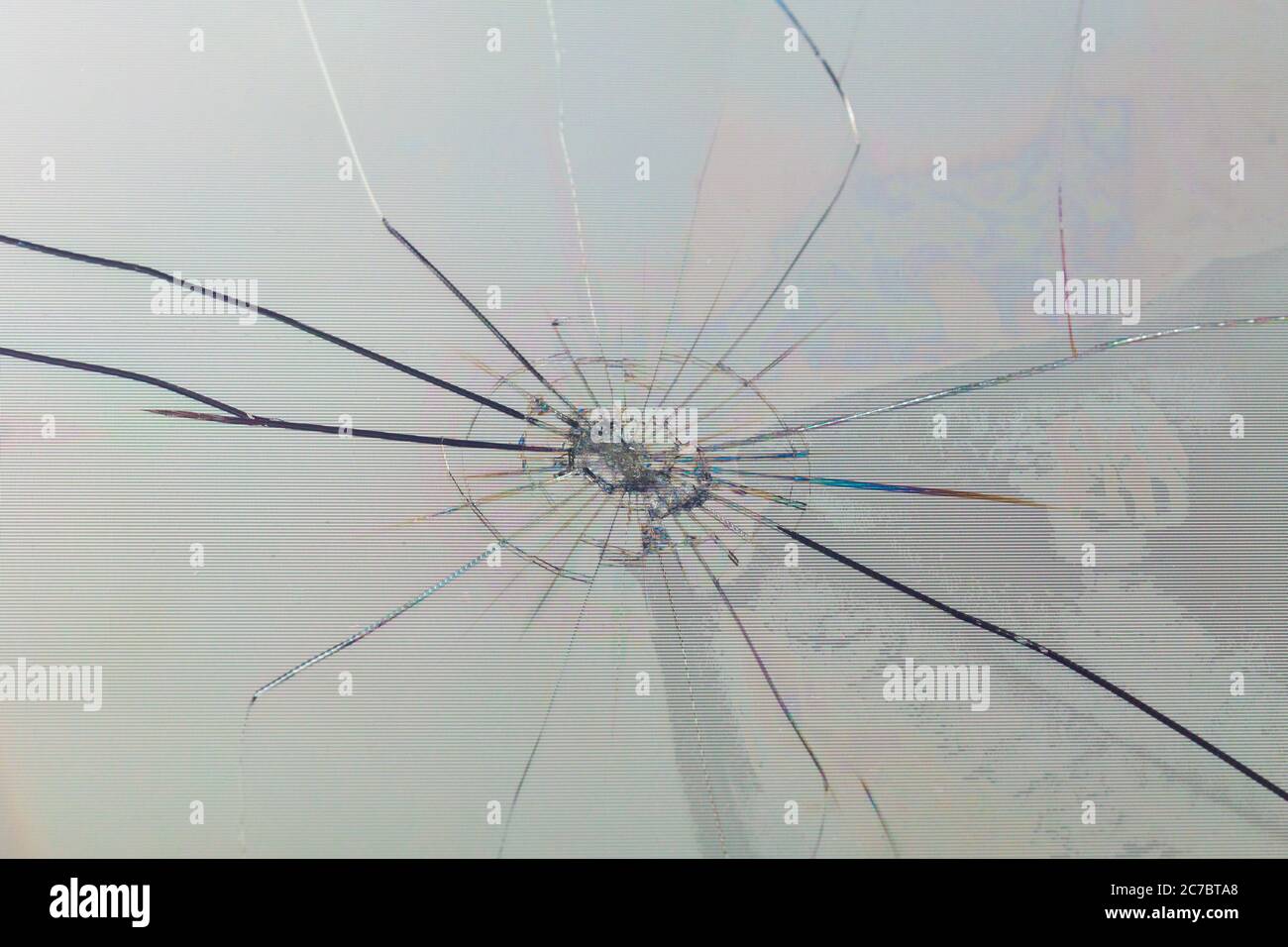 vue rapprochée de l'écran lcd cassé incliné avec un pixel visible grille et mise au point sélective Banque D'Images